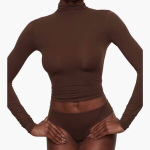 SKIMS Fits Everybody Turtleneck top XL